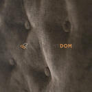 DOLORES chair with thumbtacks 102 cm