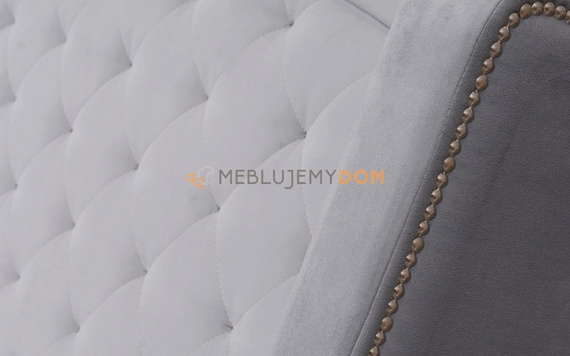 Upholstered bed BEATRICE with thumbtacks