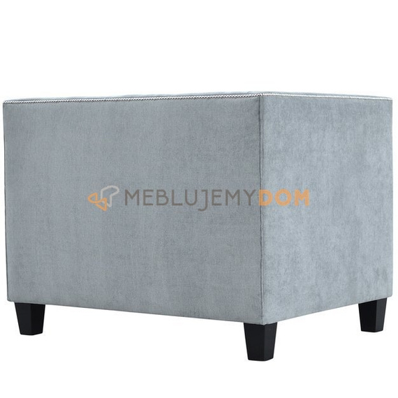 PRIMAVERA armchair with rollers and thumbtacks