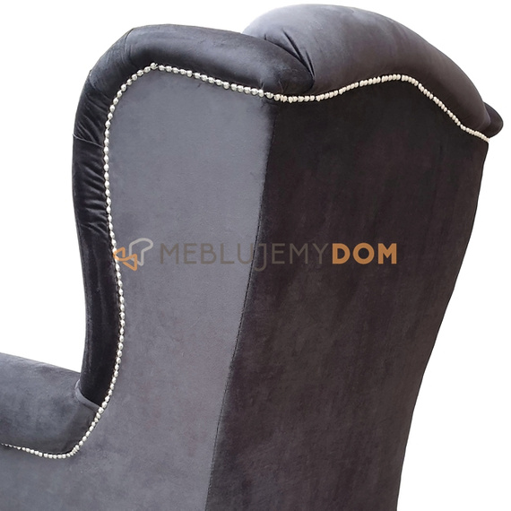 USZAK VELVET armchair with thumbtacks