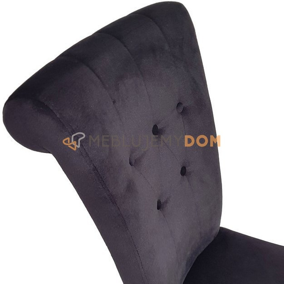 Chair MARCELO with thumbtacks and knocker 100 cm