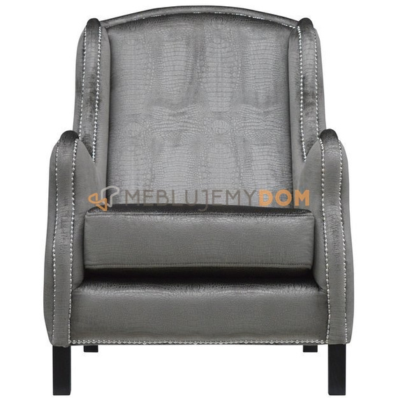 BARRINGTON armchair with thumbtacks