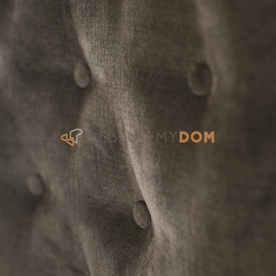 DOLORES chair with thumbtacks 102 cm